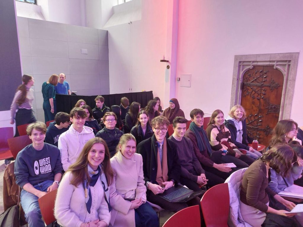 Das gesamte MAX-TEAM